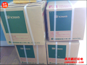 日本昭和SHOWA送風(fēng)機(jī)EC-63THT-L213[EC-63THT-L213、EC-63THT-R313、EC-75THT-R313]
